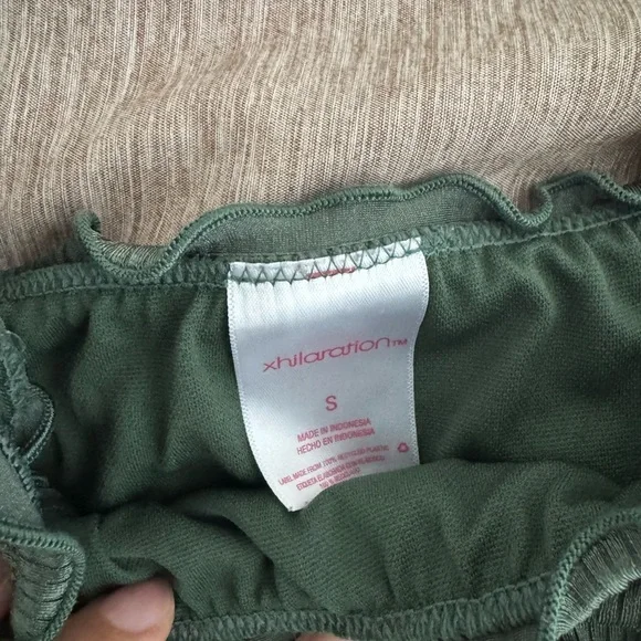 Green Ruffled Bikini Set - Picture 2 of 3